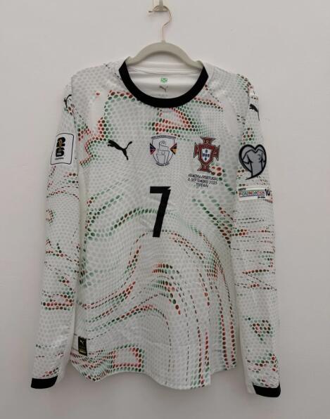 Portugal #7 RONALDO 2025-26 Away With Patches White Long Sleeve Ultraweave Shirt AAA Jersey