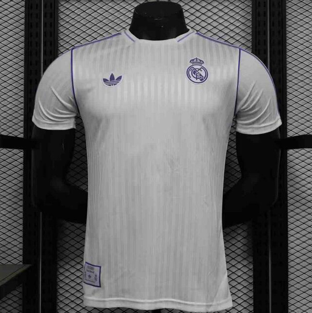 Real Madrid 2025-26 Special Edition Retro White Soccer Jersey Player Version