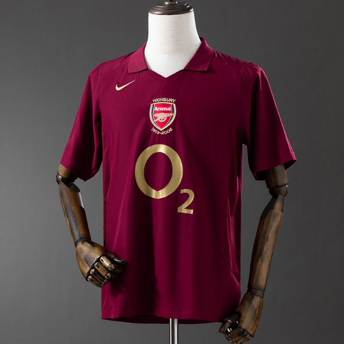 Retro Arsenal 2005-06 Home Soccer Jersey