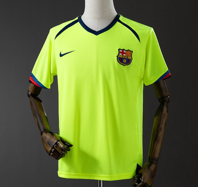 Retro Barcelona 2005-06 Away Soccer Jersey