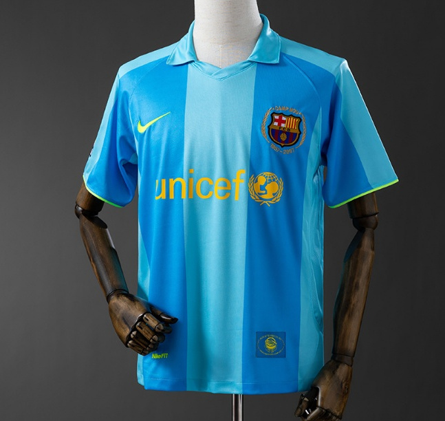 Retro Barcelona 2007-08 Away Soccer Jersey