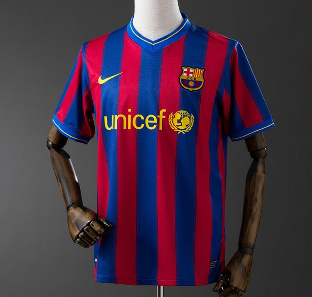 Retro Barcelona 2009-10 Home Soccer Jersey