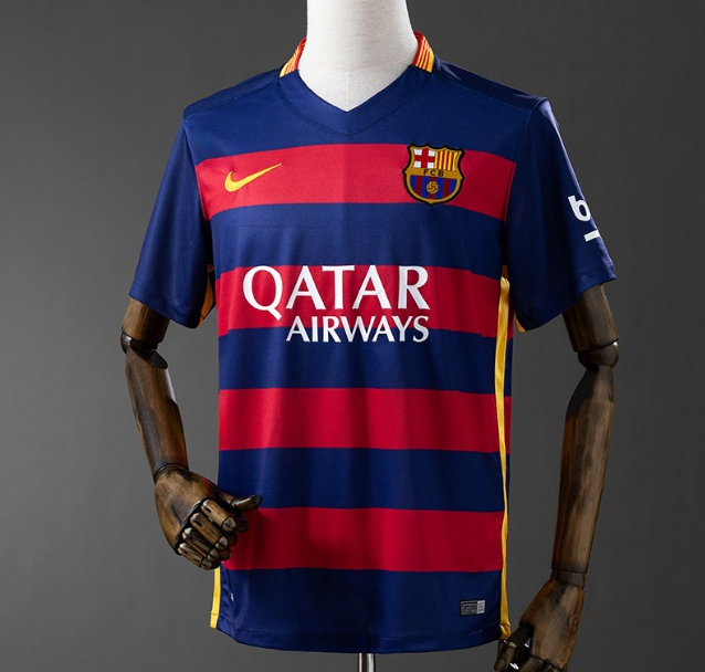 Retro Barcelona 2015-16 Home Soccer Jersey