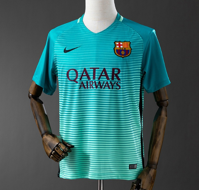 Retro Barcelona 2016-17 Third Soccer Jersey