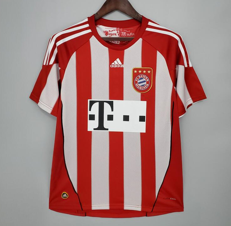 Retro Bayern Munich 2010-11 Home Soccer Jersey