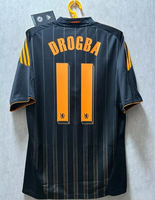 Retro Chelsea 2010-11 Away Soccer Jersey 11 DROGBA