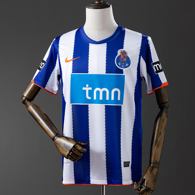 Retro FC Porto 2010-11 Home Soccer Jersey