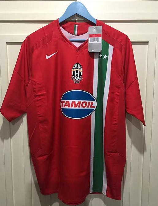 Retro Juventus 2004-05 Away Soccer Jersey1