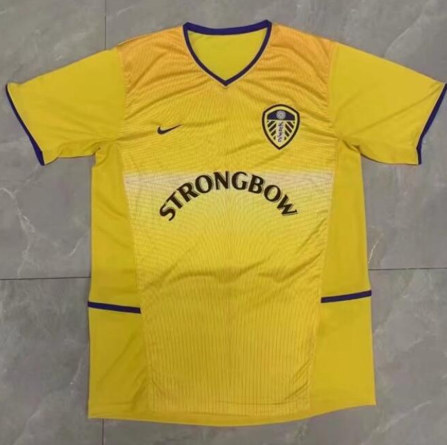 Retro Leeds United 2002-03 3rd Away Soccer Jersey