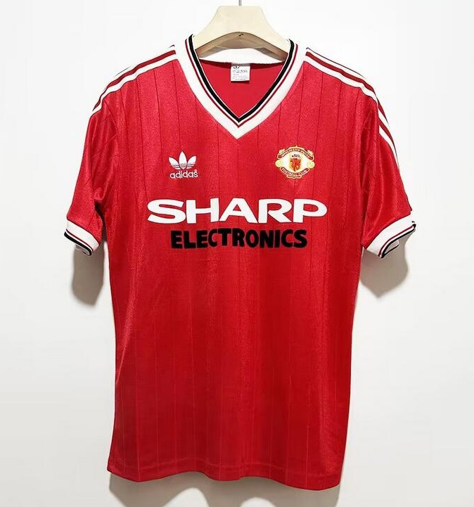 Retro Manchester United 1982-83 Home Soccer Jersey