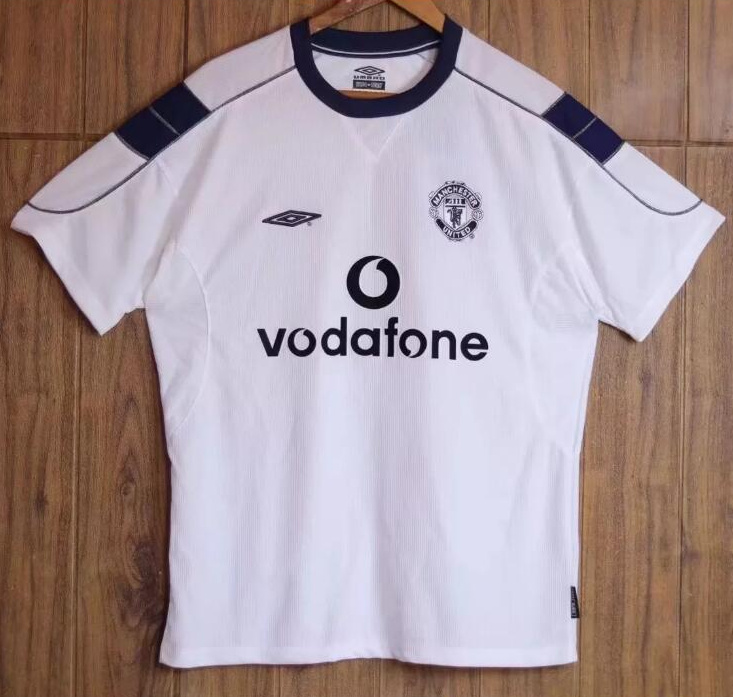 Retro Manchester United 1999-2000 Away Soccer Jersey