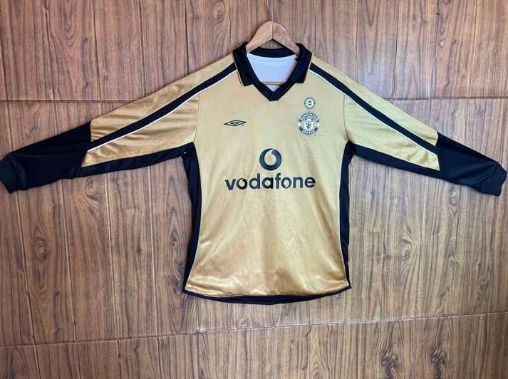 Retro Manchester United 2001-02 Golden 100th Anniversary Long Sleeve Soccer Jersey