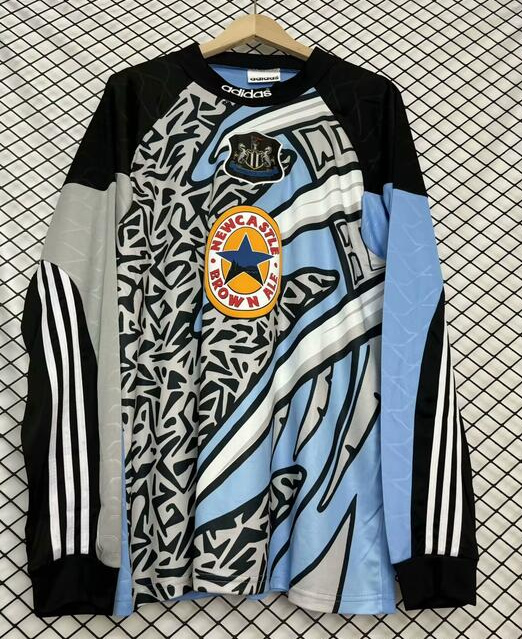 Retro Newcastle United 1995-96 Goalkeeper Long Sleeve Soccer Jersey Blue