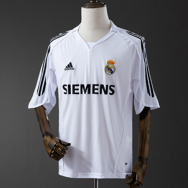 Retro Real Madrid 2005-06 Home Soccer Jersey1