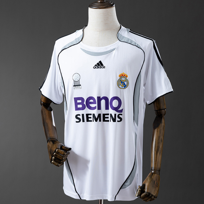 Retro Real Madrid 2006-07 Home Soccer Jersey