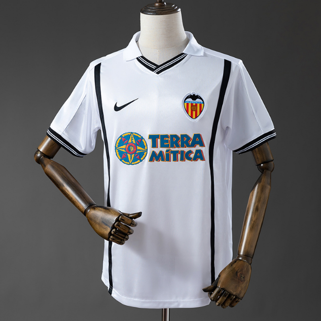 Retro Valencia 2000-01 Home Soccer Jersey