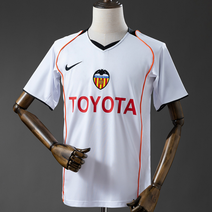 Retro Valencia 2004-05 Home Soccer Jersey