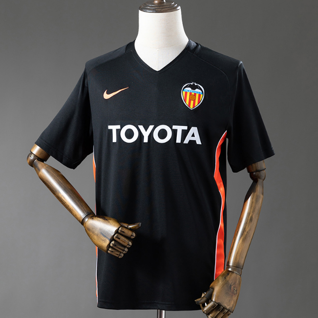 Retro Valencia 2006-07 Away Soccer Jersey