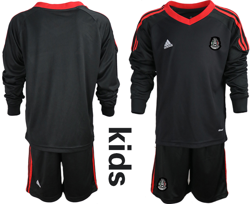 Youth 2020-21 Mexico black goalkeeper long sleeve soccer jerseys.